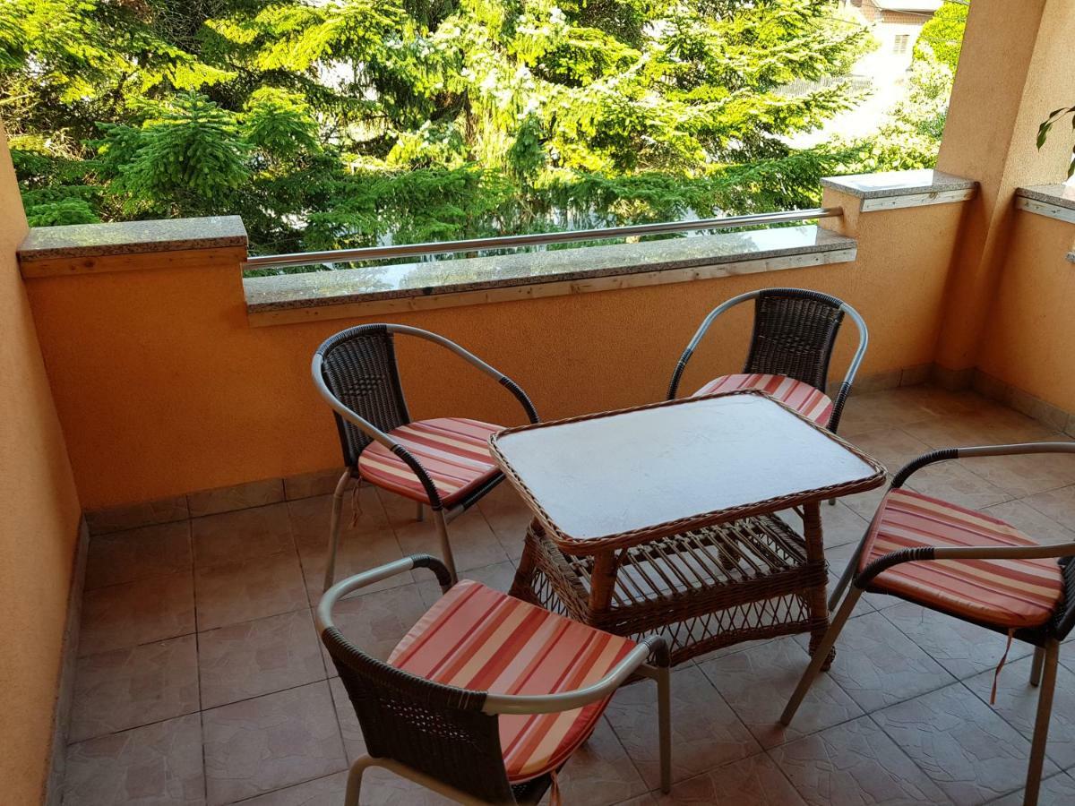 A&T Apartment Zaprešić Екстериор снимка